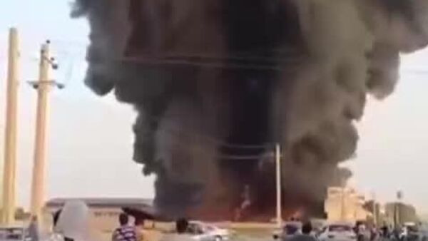 آتش‌سوزی در انبار روغن موتور در جنوب تهران - اسپوتنیک ایران  