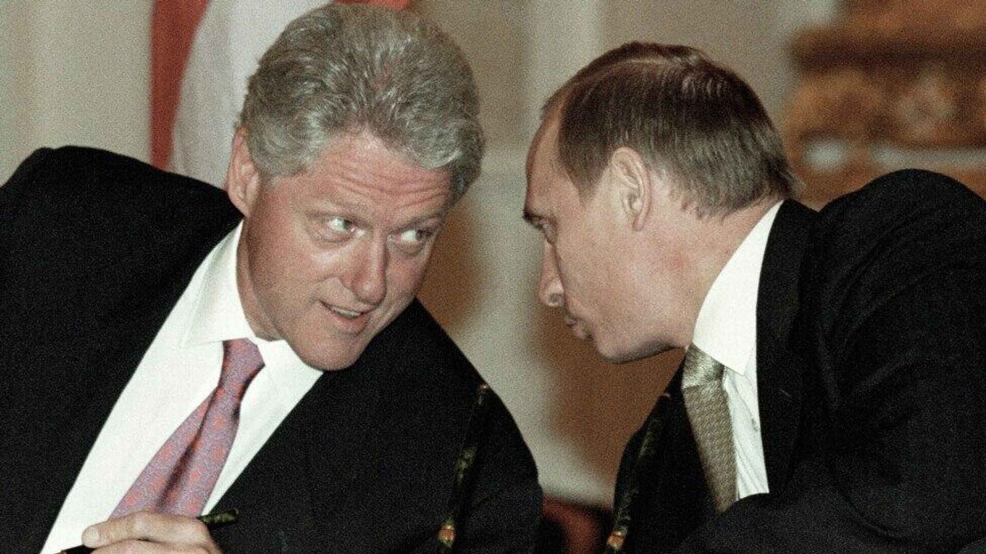 کلینتون می دانست که روند گسترش ناتو، میتواند برای روسیه مشکلساز باشد کلینتون می دانست که روند گسترش ناتو، میتواند برای روسیه مشکلساز باشد - اسپوتنیک ایران , 1920, 22.08.2025