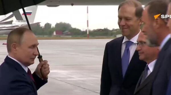 ویدیو ورود پوتین به شهر ساروف - اسپوتنیک ایران  