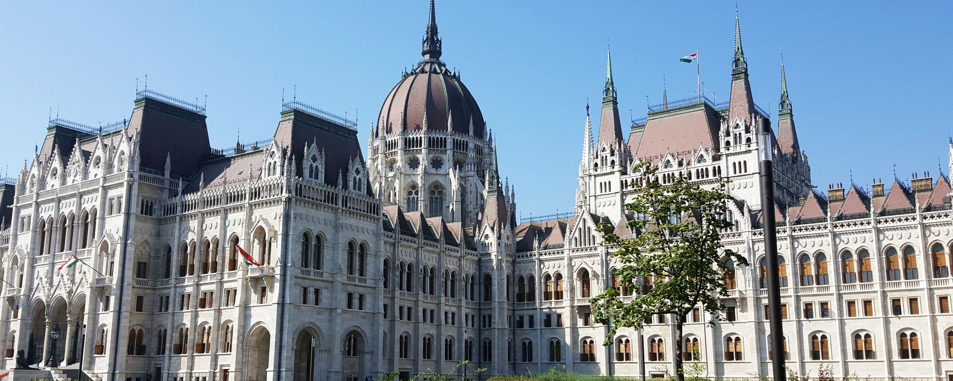 Здание венгерского парламента в Будапеште, Венгрия - اسپوتنیک ایران  , 1920, 28.08.2025