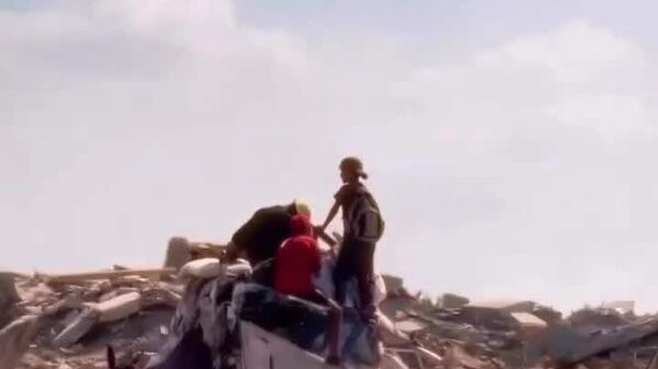 نزدیک به دو سال است که مردم غزه در وضعیت آوارگی مداوم زندگی می‌کنند - اسپوتنیک ایران  