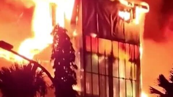 رئیس جمهور اندونزی به دلیل ناآرامی‌های گسترده در این کشور، سفر خود به چین را لغو کرد - اسپوتنیک ایران  