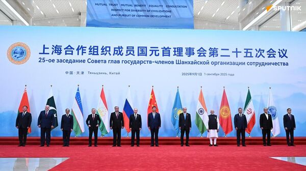 دوستی هند و چین و معرفی ربات: اجلاس سازمان همکاری شانگهای 2025 در تیانجین - اسپوتنیک ایران  