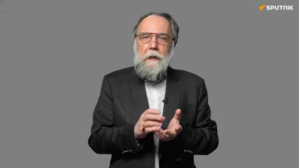 روسیه، هند و چین در حال شکل‌دهی به نظم نوین جهانی؛ نسخه دیجیتال «دوگین» - اسپوتنیک ایران  