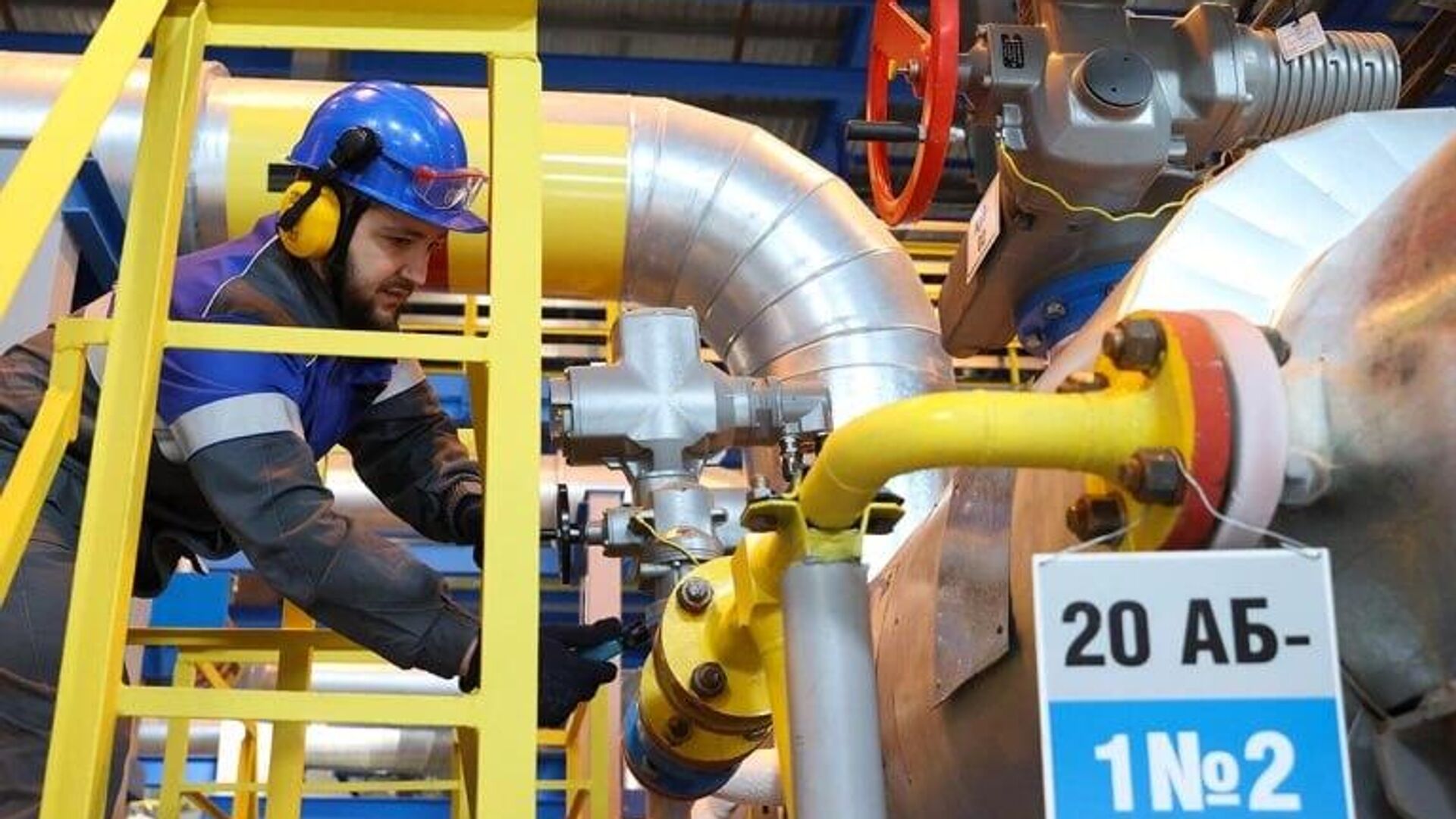 «قدرت سیبری-2» چگونه بر توانایی صنعت اروپا در رقابت با چین تأثیر خواهد گذاشت؟ «قدرت سیبری-2» چگونه بر توانایی صنعت اروپا در رقابت با چین تأثیر خواهد گذاشت؟ - اسپوتنیک ایران , 1920, 03.09.2025