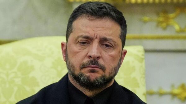 زلنسکی گفت که از عرضه گاز یا نفت روسیه به اسلواکی از طریق اوکراین خودداری می‌کند - اسپوتنیک ایران  