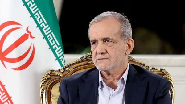 پزشکیان گفت که مقصر مسلمانان هستند که آمریکا اسلحه‌هایشان را به کشورهای اسلامی می‌فروشد - اسپوتنیک ایران  