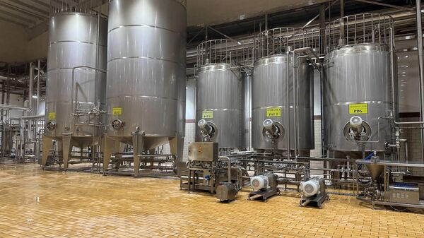 شهر آبمیوه ی ایران مکانیزه شد - اسپوتنیک ایران  