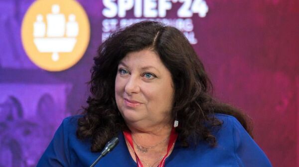 اعطای شهروندی روسیه توسط پوتین به دستیار سابق بایدن - اسپوتنیک ایران  