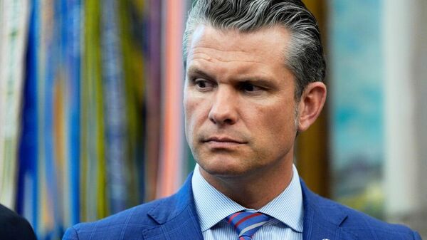 وزیر جنگ ایالات متحده دستور جلسه‌ای کم‌سابقه با صدها ژنرال را صادر کرد - اسپوتنیک ایران  