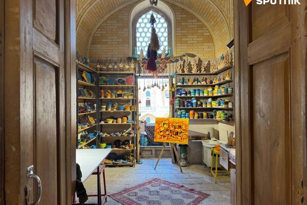 کاروانسرای گنجعلی خان، نگین کرمان - اسپوتنیک ایران  