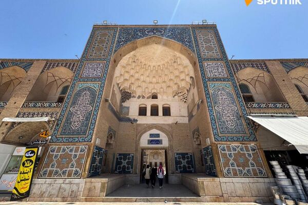 کاروانسرای گنجعلی خان، نگین کرمان - اسپوتنیک ایران  