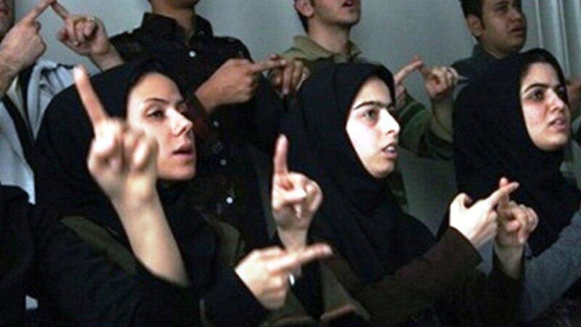 پوشش 93 درصدی بیمه برای کودکان ناشنوا در ایران پوشش 93 درصدی بیمه برای کودکان ناشنوا در ایران - اسپوتنیک ایران , 1920, 30.09.2025