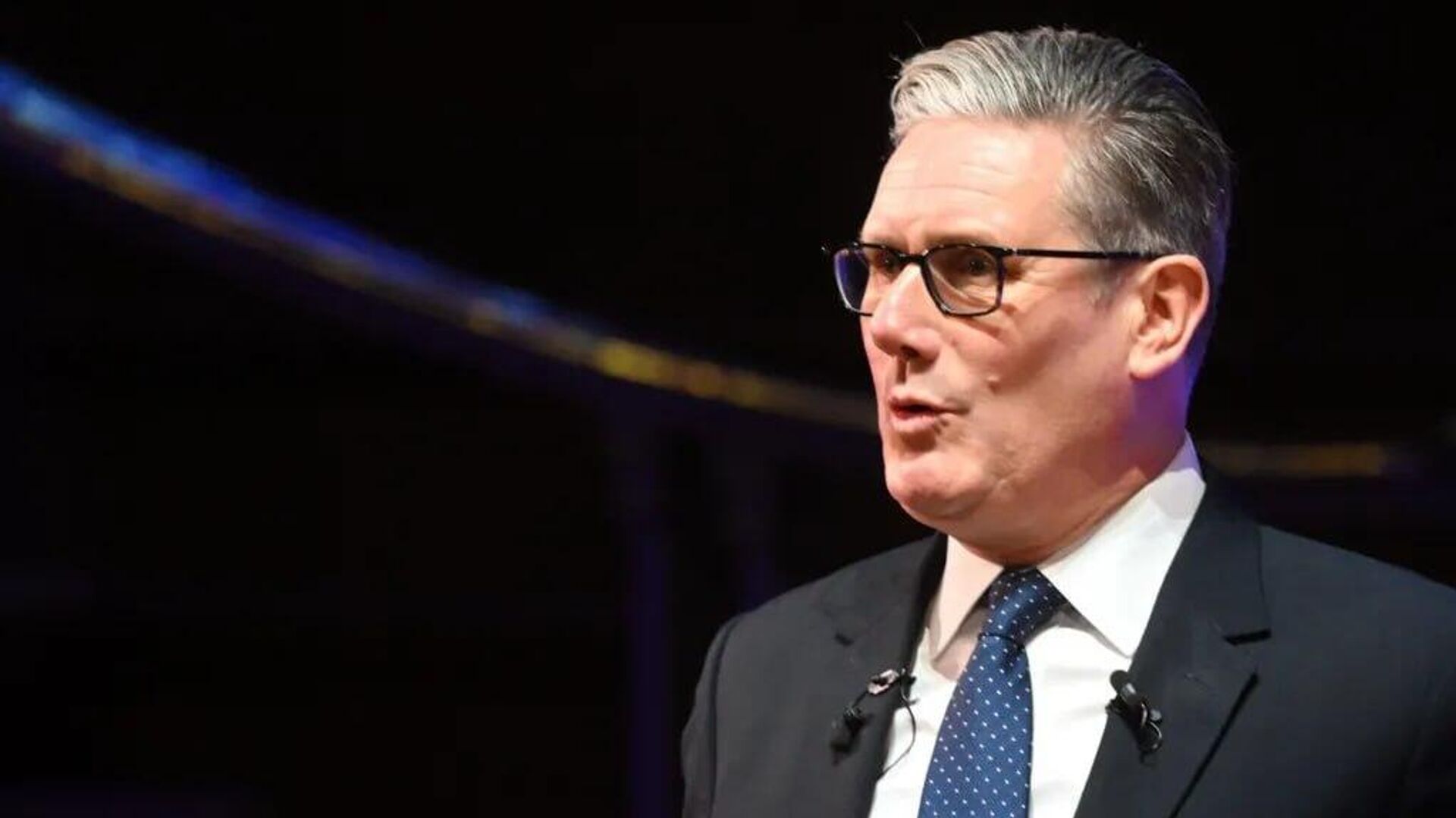 به گفته کارشناس بریتانیایی، استارمر با دشواری برای مدیریت بحران بریتانیا تقلا میکند به گفته کارشناس بریتانیایی، استارمر با دشواری برای مدیریت بحران بریتانیا تقلا میکند - اسپوتنیک ایران , 1920, 01.10.2025