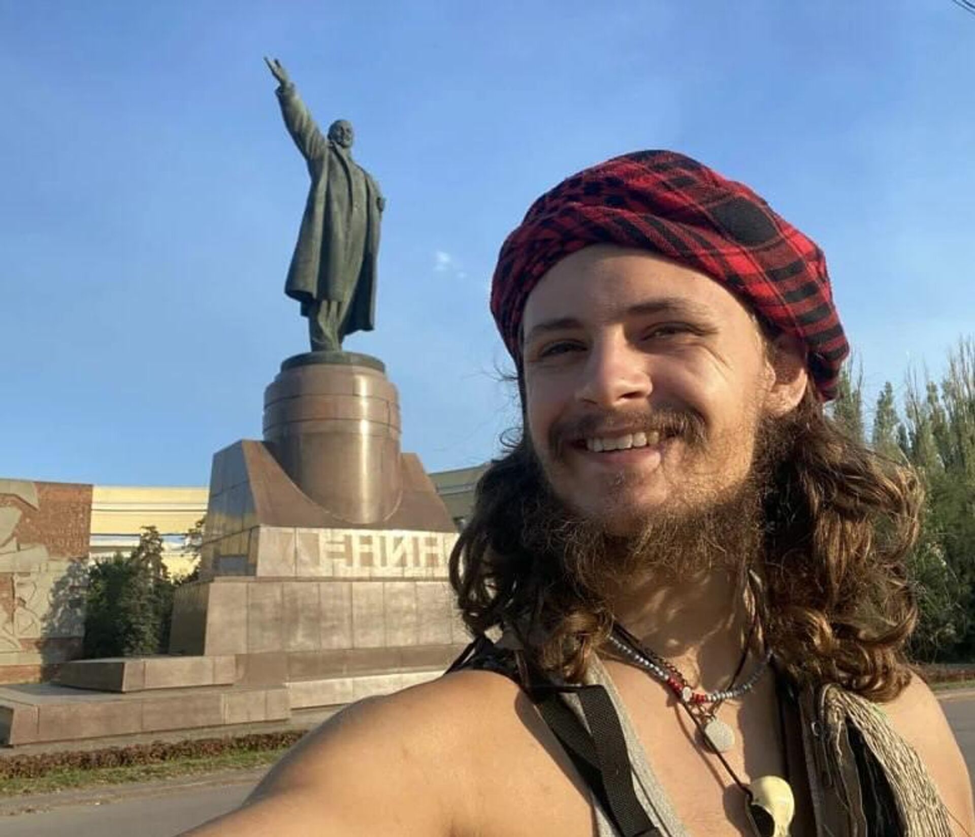 پوتین: مایکل گلاس آمریکایی، پسر معاون مدیر سیا، در نیروهای هوابرد جنگید و با افتخار جنگید - اسپوتنیک ایران  , 1920, 02.10.2025