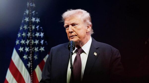 ترامپ اظهار داشت که صرف نظر از پاسخ حماس به طرح صلح او، به هر طریقی که شده به صلح در خاورمیانه دست خواهد یافت - اسپوتنیک ایران  