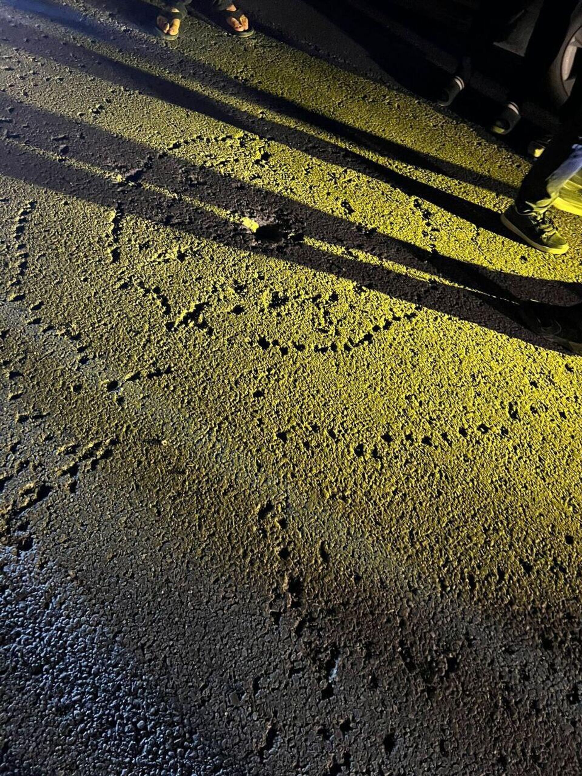 حمله پهپادی اسرائیل به یک خودرو در منطقه وادی جیلو جنوب لبنان - اسپوتنیک ایران  , 1920, 15.10.2025