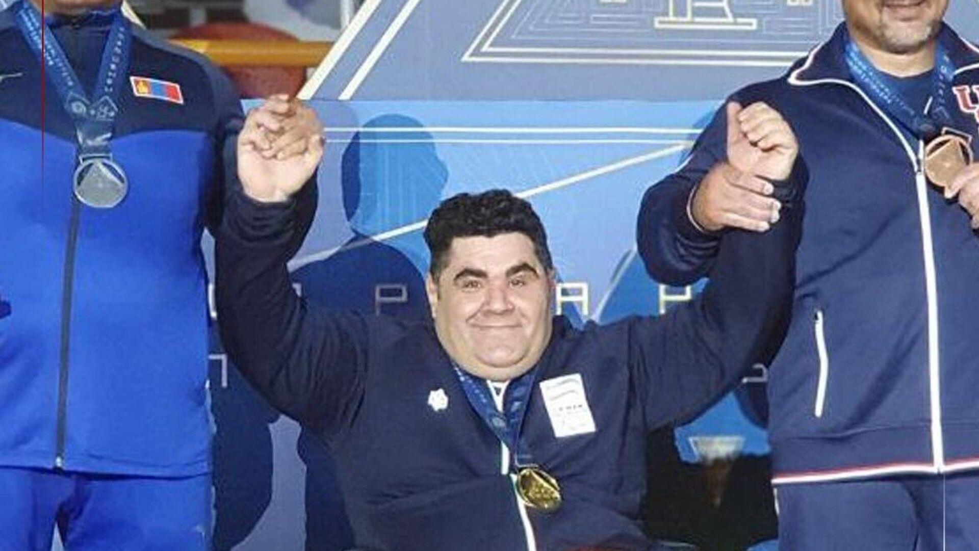 ملیپوش ایرانی دسته 107 کیلوگرم پاراوزنه برداری ایران در پارالمپیک پاریس به مدال طلا رسید ملیپوش ایرانی دسته 107 کیلوگرم پاراوزنه برداری ایران در پارالمپیک پاریس به مدال طلا رسید - اسپوتنیک ایران , 1920, 16.10.2025