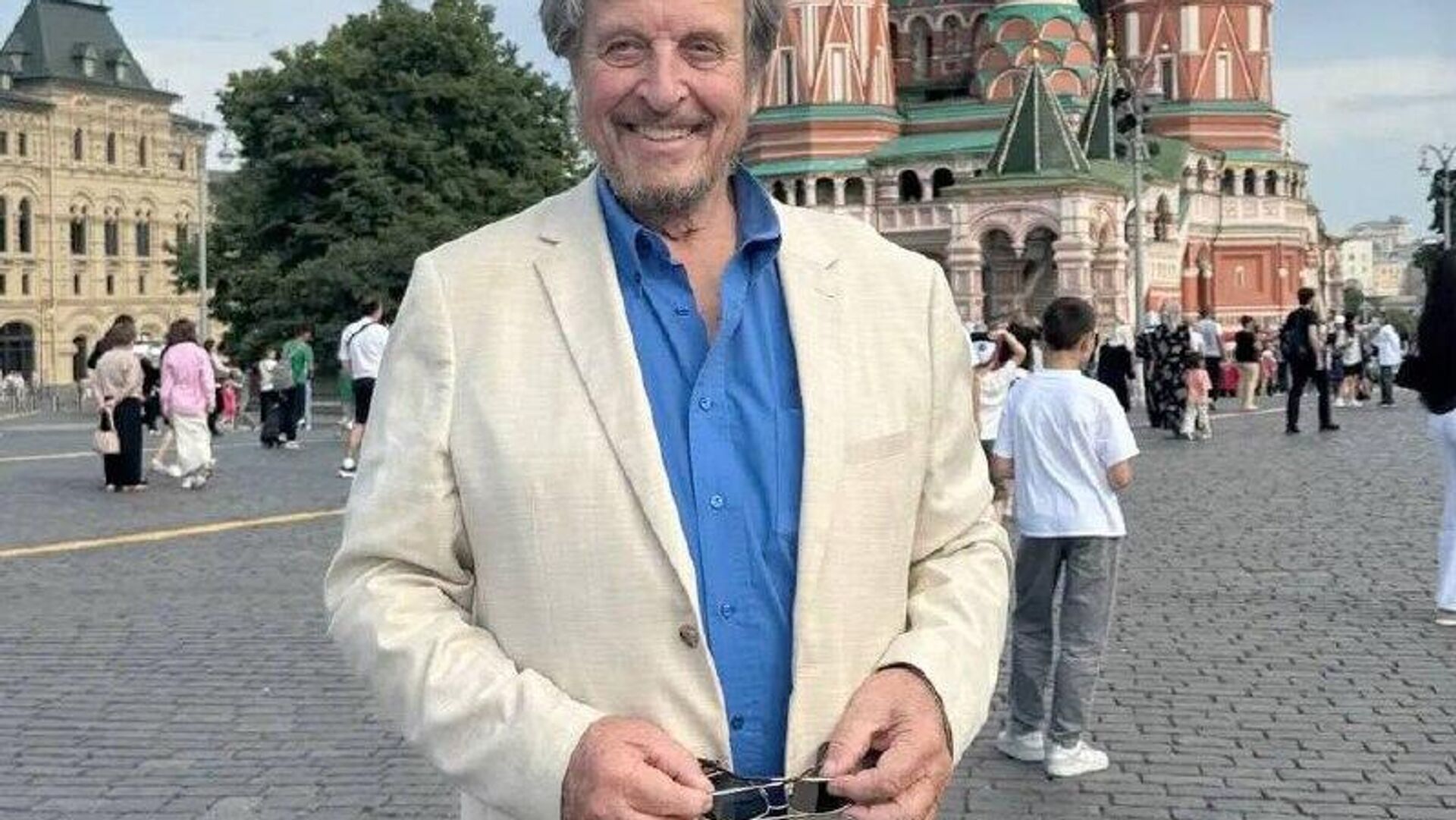 پدر ایلان ماسک، مسکو را زیباتر از واشنگتن و لندن نامید پدر ایلان ماسک، مسکو را زیباتر از واشنگتن و لندن نامید - اسپوتنیک ایران , 1920, 18.10.2025