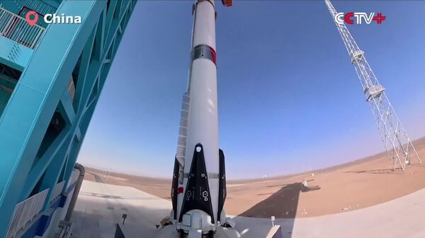 کارهای آماده سازی برای پرتاب موشک پرتابگر قابل استفاده مجدد Zhuque-3 Y1 در چین - اسپوتنیک ایران  