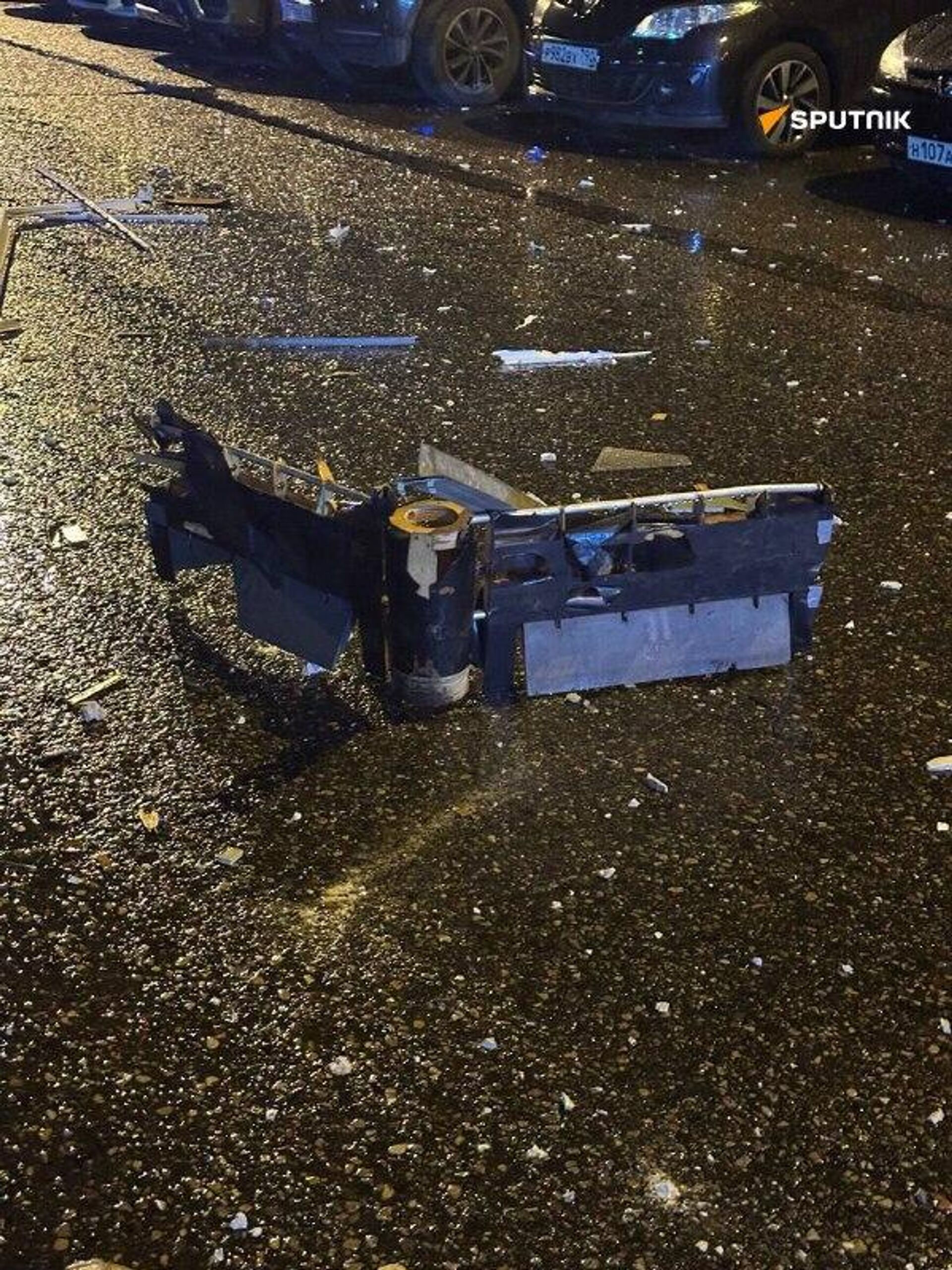 حمله پهپادی اوکراین به یک ساختمان مسکونی در حومه مسکو حمله پهپادی اوکراین به یک ساختمان مسکونی در حومه مسکو - اسپوتنیک ایران , 1920, 24.10.2025