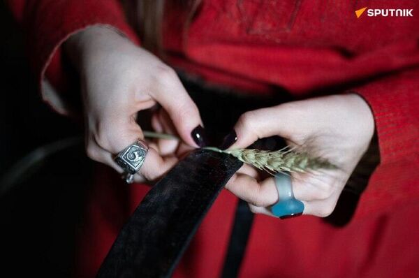 کاکوشنیک و لباس روسی: نمای مدرن لباس ملی روسی - اسپوتنیک ایران  