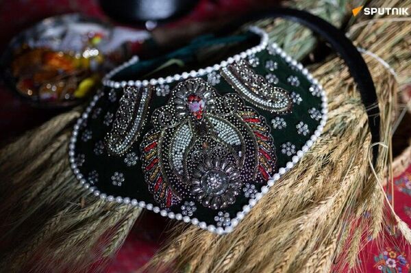 کاکوشنیک و لباس روسی: نمای مدرن لباس ملی روسی - اسپوتنیک ایران  