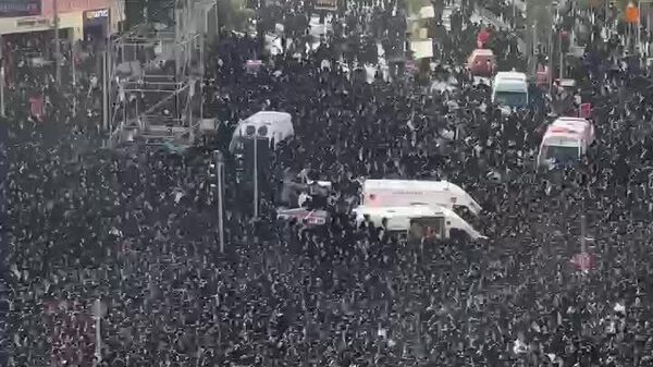 یهودیان ارتدکس (هاردی) در اعتراض به خدمت سربازی و دستگیری فراریان از خدمت، در اورشلیم تظاهرات کردند - اسپوتنیک ایران  