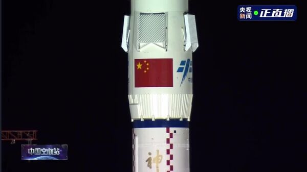 چین فضاپیمای سرنشین‌دار شنژو-21 را به همراه سه فضانورد و چهار موش به ایستگاه مداری تیانگونگ پرتاب کرد - اسپوتنیک ایران  
