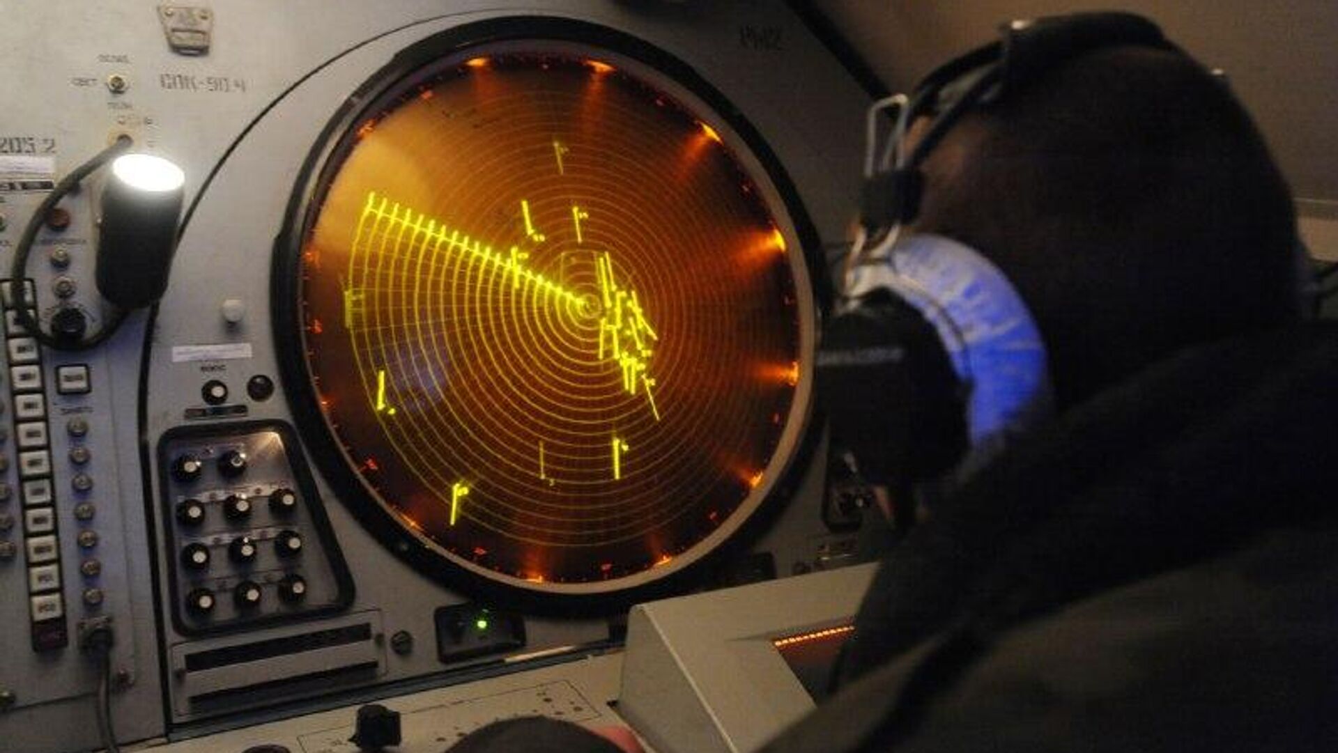 فلایت رادار: یک هواپیمای شناسایی آمریکایی در حال گشتزنی در حریم هوایی دریای سیاه بود فلایت رادار: یک هواپیمای شناسایی آمریکایی در حال گشتزنی در حریم هوایی دریای سیاه بود - اسپوتنیک ایران , 1920, 04.11.2025