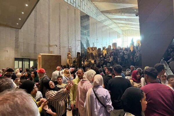 ظرفیت موزه بزرگ مصر تکمیل شد و فروش بلیط برای امروز متوقف شد - اسپوتنیک ایران  