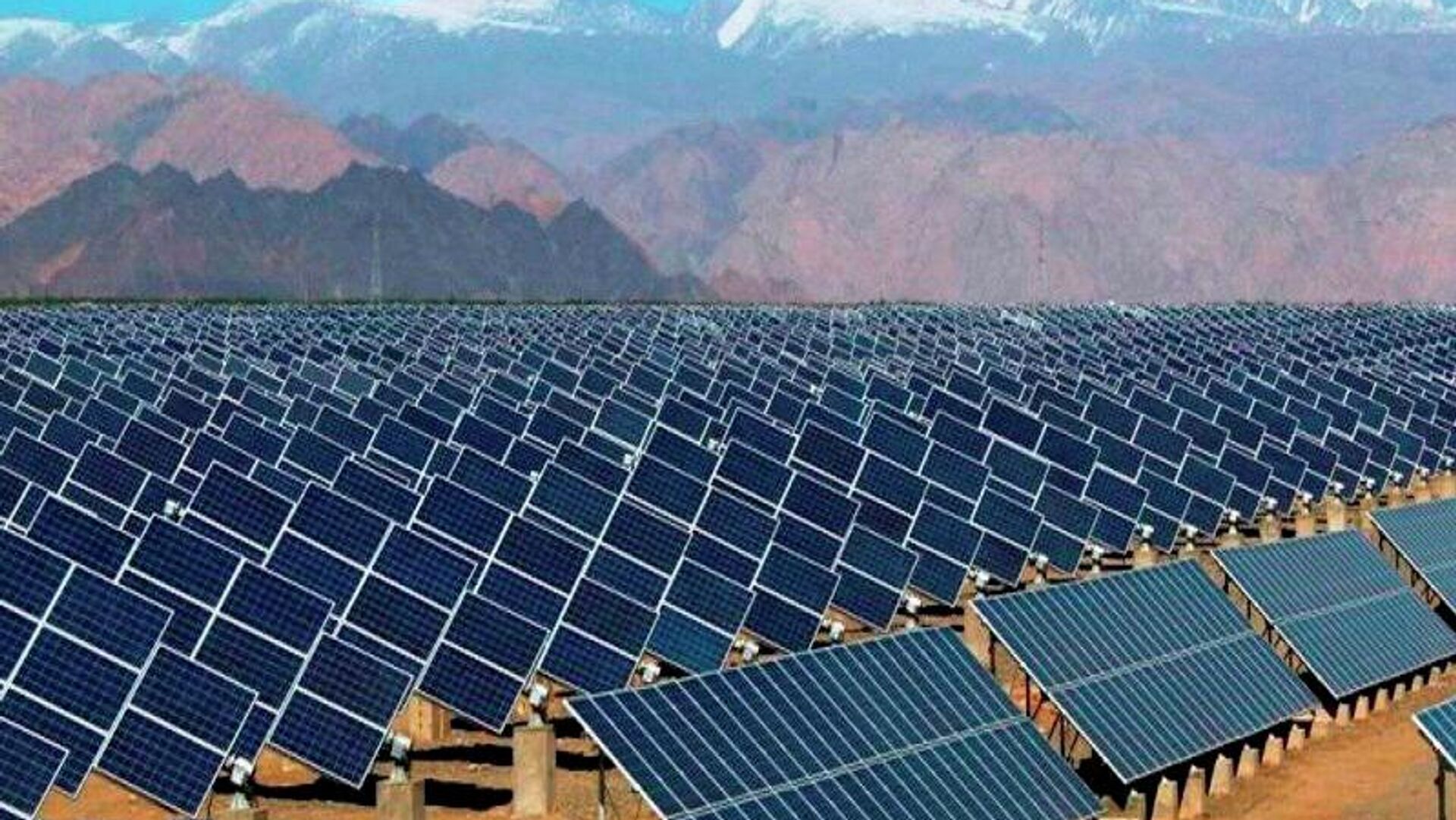 کم لطفی دستگاه ها در استفاده از انرژی تجدید پذیر در ایران - اسپوتنیک ایران  , 1920, 11.11.2025