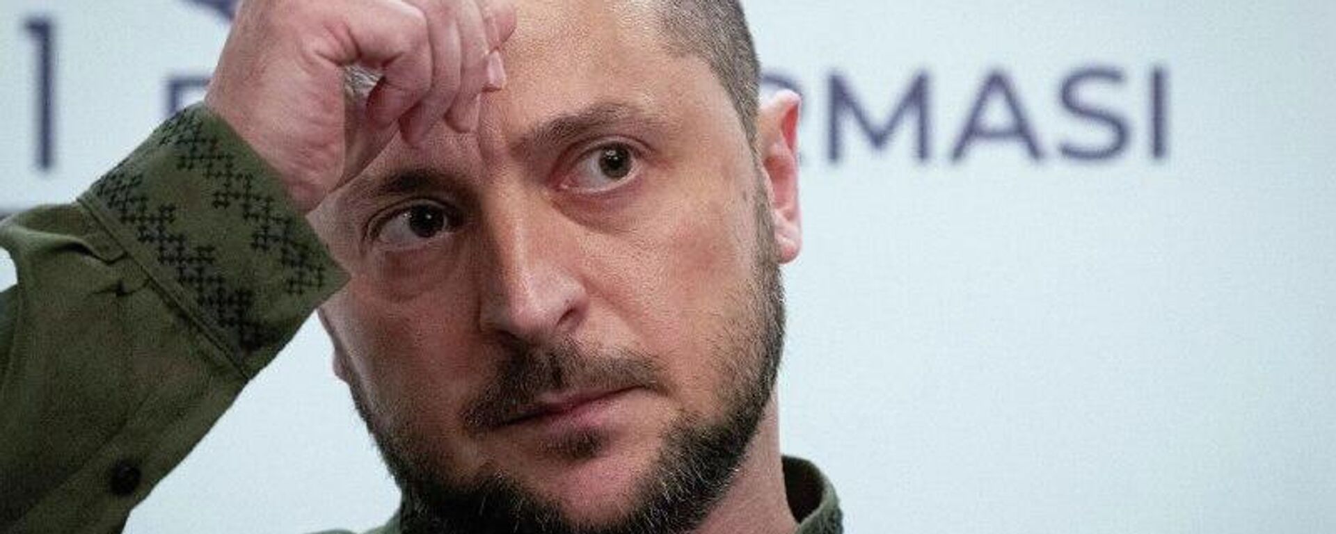 غرب از مردم‌ اوکراین سپر دفاعی ساخته/ زلنسکی بازیچه نمایش قدرت و مقاومت غرب - اسپوتنیک ایران  , 1920, 12.11.2025