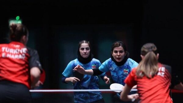 طلای هشتم کاروان ایران در تنیس روی میز دوبل بانوان - اسپوتنیک ایران  