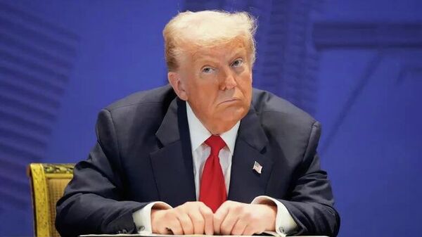 ترامپ: آمریکا ممکن است همکاری با ایران را ممنوع کند - اسپوتنیک ایران  