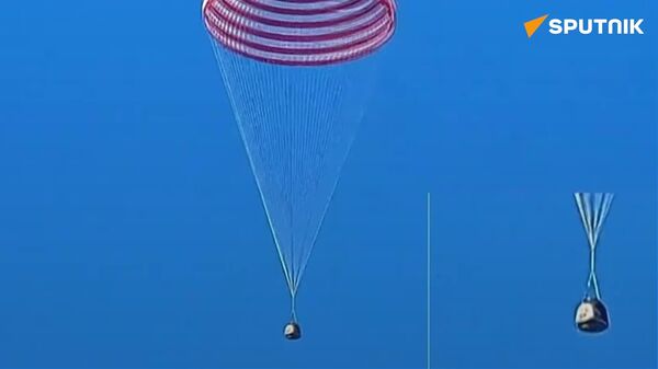 خدمه فضاپیمای شنژو-20 چین با موفقیت به زمین بازگشتند - اسپوتنیک ایران  