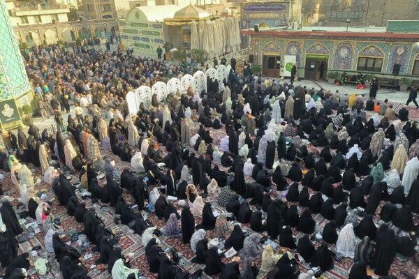 ساکنان تهران در بحبوحه بحران آب ناشی از خشکسالی چند ساله، نماز برای طلب باران برگزار کردند - اسپوتنیک ایران  