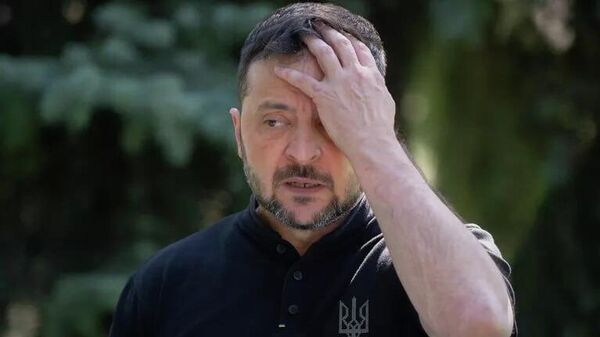 اتحادیه اروپا از فساد اوکراین رنجیده است، اما قطار پرپول زلنسکی را همچنان در حال حرکت نگه می‌دارد - اسپوتنیک ایران  