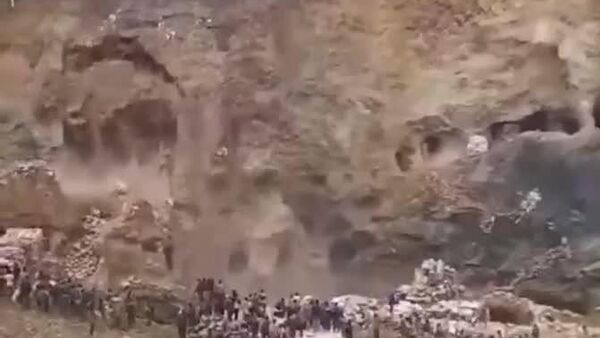 در پی ریزش یک معدن مس در جمهوری دموکراتیک کنگو، حداقل 32 نفر کشته شدند - اسپوتنیک ایران  