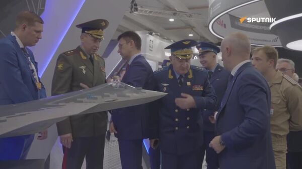 پرواز سوخو-57 در نمایشگاه هوایی دبی - اسپوتنیک ایران  