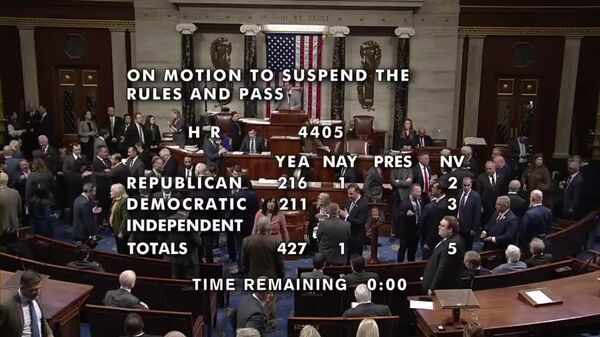 مجلس نمایندگان آمریکا لایحه‌ای را تصویب کرد که انتشار پرونده‌های اپستین را الزامی می‌کند - اسپوتنیک ایران  