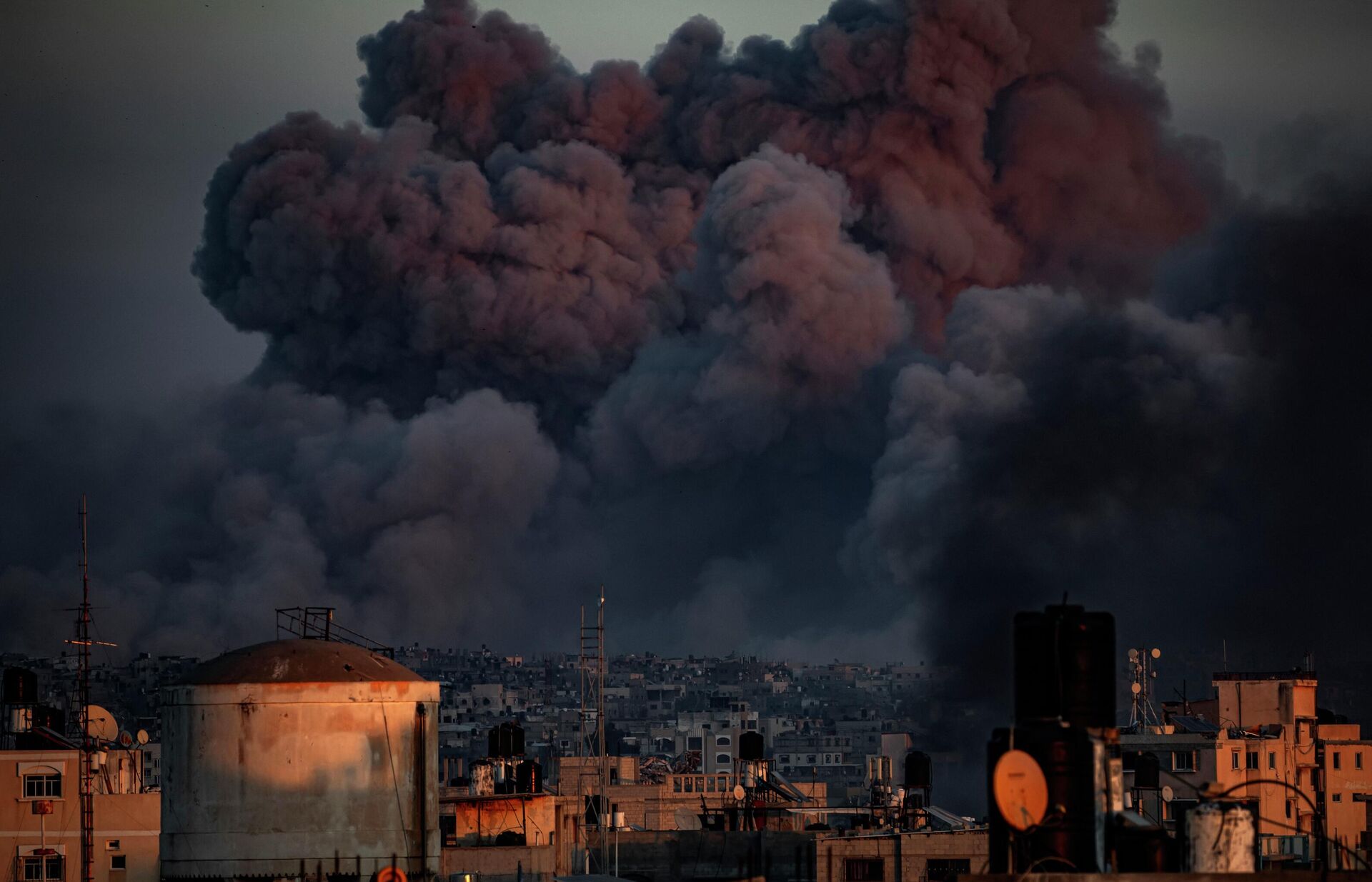 ХI Международный конкурс фотожурналистики имени Андрея Стенина ХI Международный конкурс фотожурналистики имени Андрея Стенина - اسپوتنیک ایران , 1920, 18.11.2025
