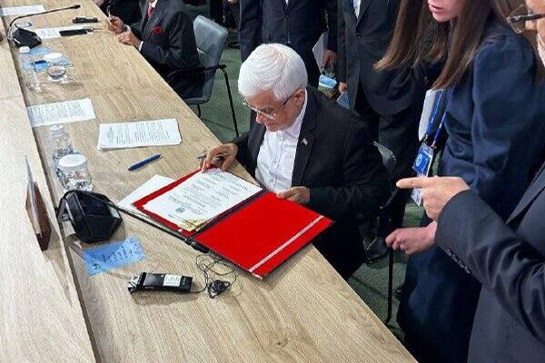 تایید پیشنهادات ایران در بیانیه پایانی نشست نخست وزیران شانگهای تایید پیشنهادات ایران در بیانیه پایانی نشست نخست وزیران شانگهای - اسپوتنیک ایران