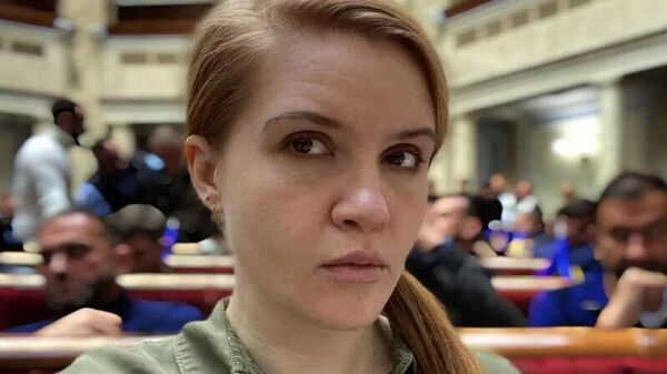 نماینده رادا اوکراین: اگر رئیس جمهور سعی کند پنهان شود و تصمیمی نگیرد، این می‌تواند آغاز یک پایان باشد - اسپوتنیک ایران  