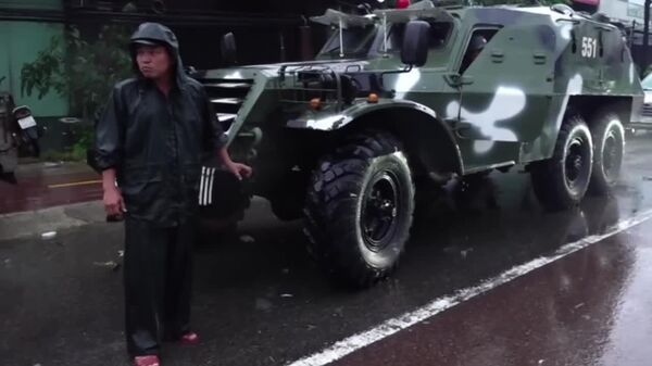 ویتنام از نفربرهای زرهی BTR-152 ساخت شوروی برای نجات مردم از سیل استفاده می‌کند - اسپوتنیک ایران  