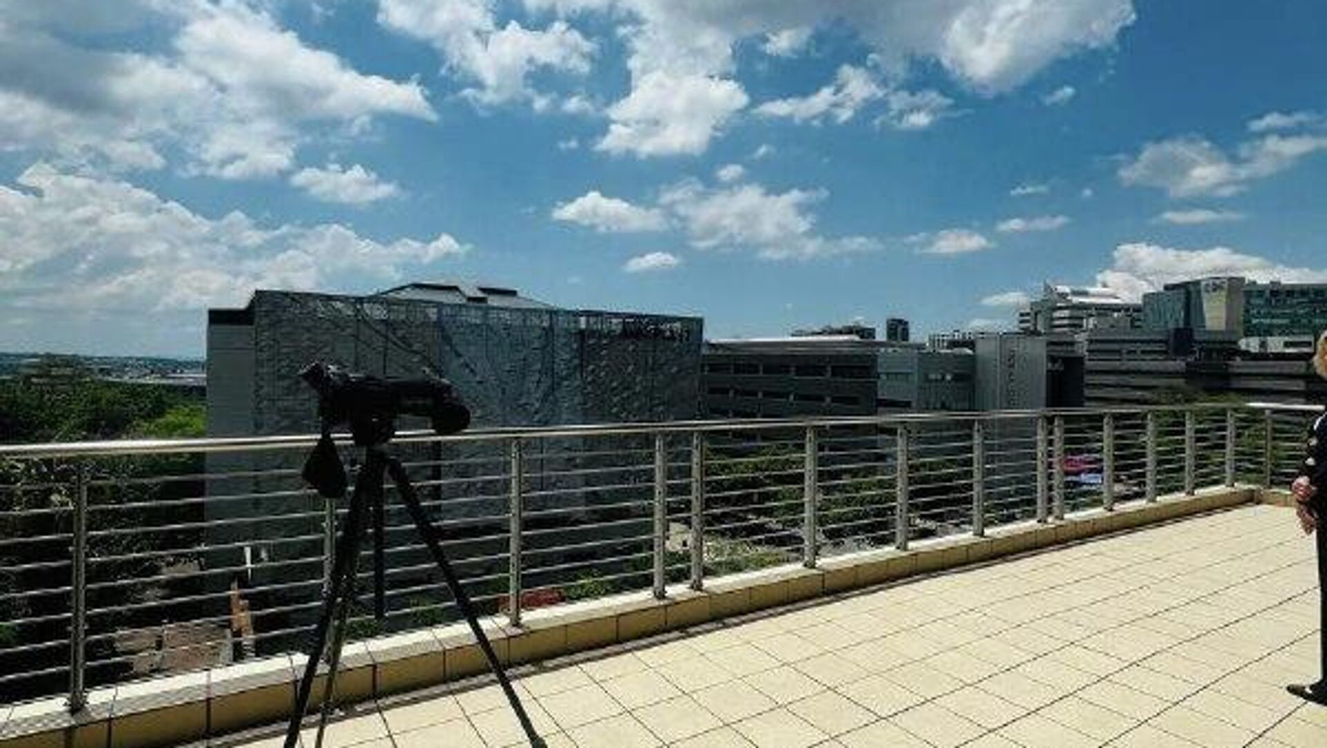 خبرنگار اسپوتنیک: تدابیر امنیتی در منطقه سندتون که بیشتر رؤسای دولتها در آنجا اقامت دارند، اتخاذ شده است خبرنگار اسپوتنیک: تدابیر امنیتی در منطقه سندتون که بیشتر رؤسای دولتها در آنجا اقامت دارند، اتخاذ شده است - اسپوتنیک ایران , 1920, 21.11.2025