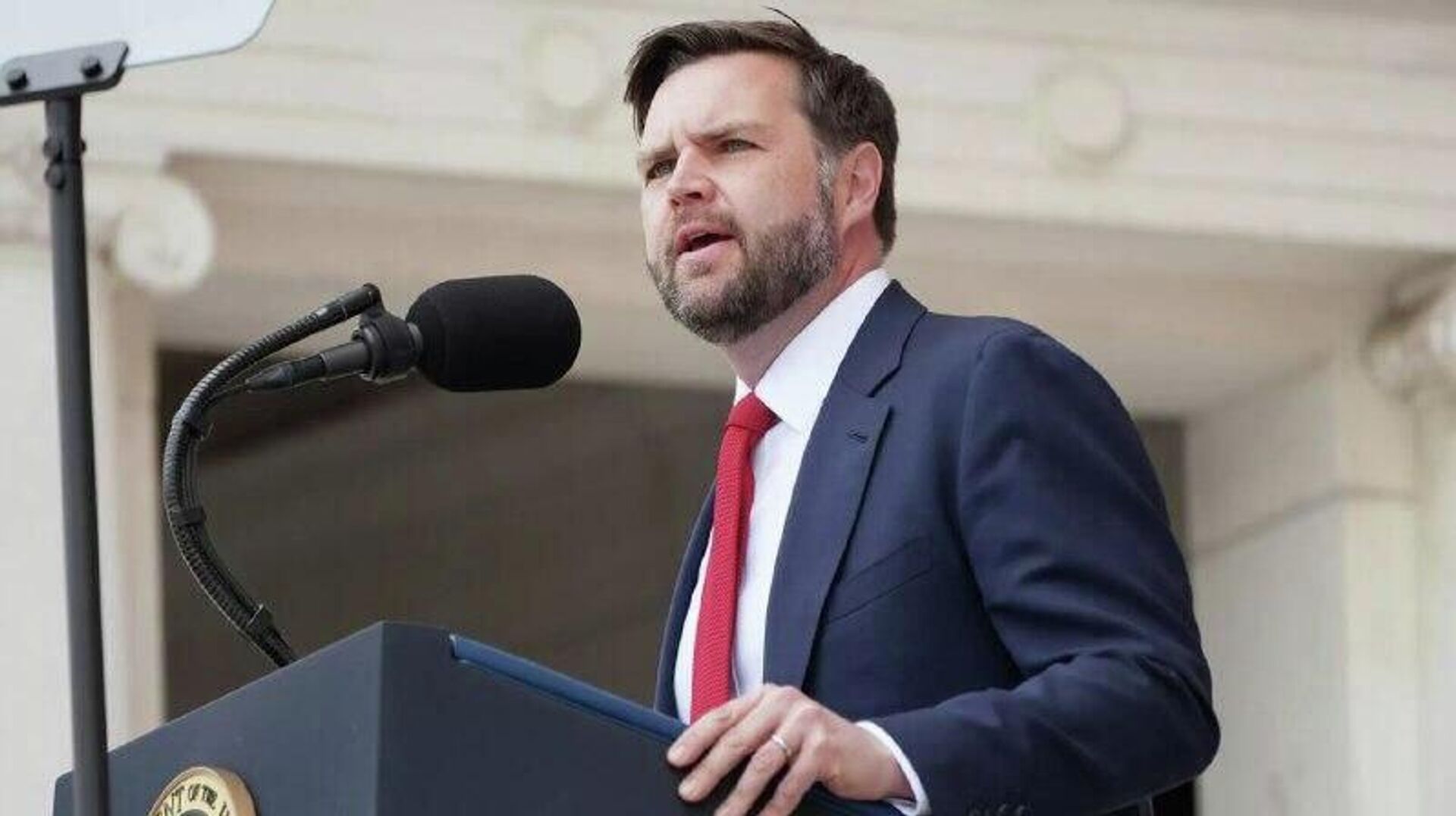 ونس: پیروزی اوکراین یک توهم است ونس: پیروزی اوکراین یک توهم است - اسپوتنیک ایران , 1920, 22.11.2025