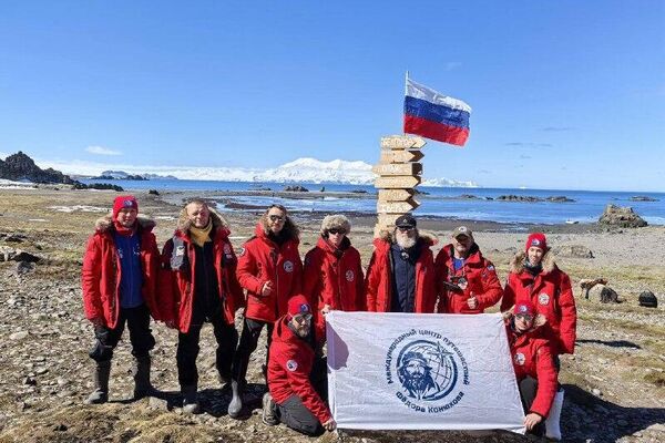 آغاز فعالیت فئودور کونیخوف، ماجراجوی روس، در ایستگاه انفرادی قطب جنوب - اسپوتنیک ایران  