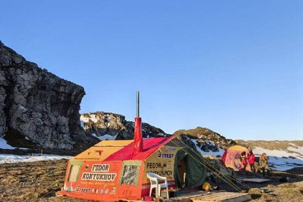 آغاز فعالیت فئودور کونیخوف، ماجراجوی روس، در ایستگاه انفرادی قطب جنوب - اسپوتنیک ایران  