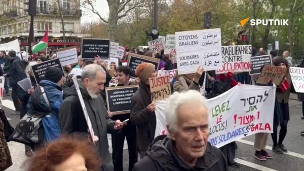 برگزاری تظاهراتی در پاریس در روز جهانی همبستگی با مردم فلسطین - اسپوتنیک ایران  